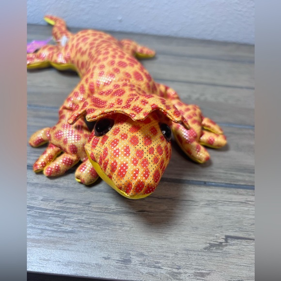 Crazy Critters Lizard Plush Toy Orange Red Dot Gecko Stretchy Beanbag Style tags - Picture 5 of 6
